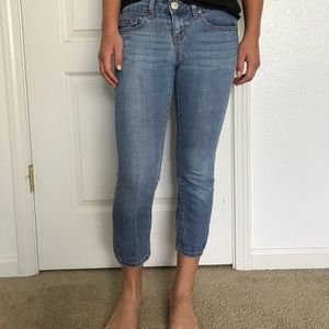 Medium wash jean capris